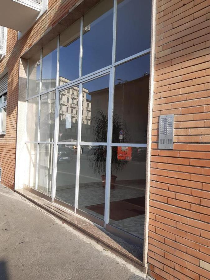 Yourvacanza Navigli Loft Apartment Милано Екстериор снимка