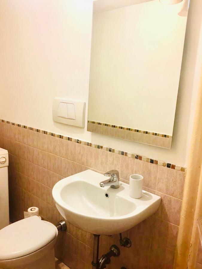 Yourvacanza Navigli Loft Apartment Милано Екстериор снимка