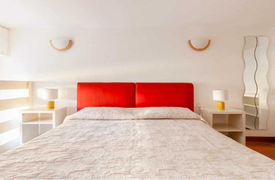 Yourvacanza Navigli Loft Apartment Милано Екстериор снимка